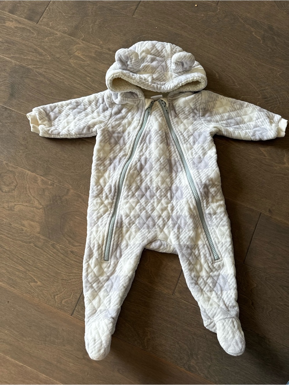 Quilted Hooded Baby Footie One-Piece in Cream and Light Gray